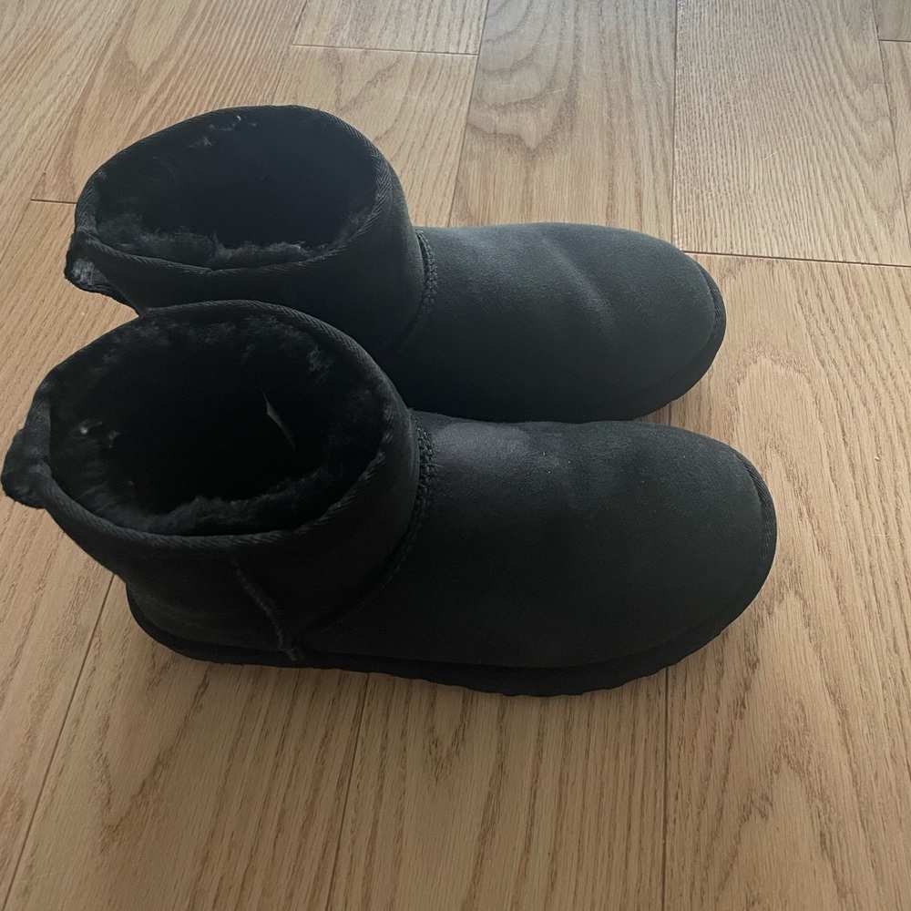 Black Uggs - image 2